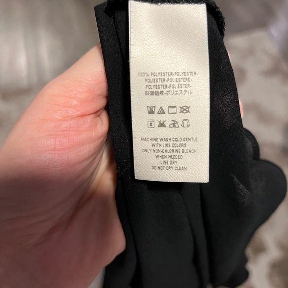 Wild Pony Black Mid Rise Mini Skirt with Asymmetric Hem - Picture 5 of 8